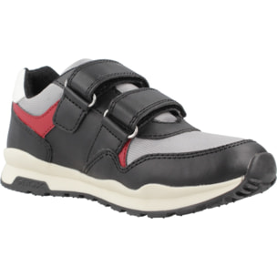 Zapatillas Niño de la marca GEOX  modelo J PAVEL Black