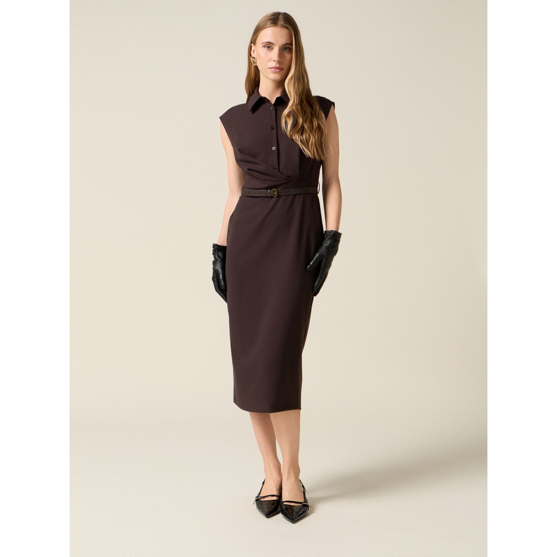 Oltre - Vestito tubino con cintura - Marrone