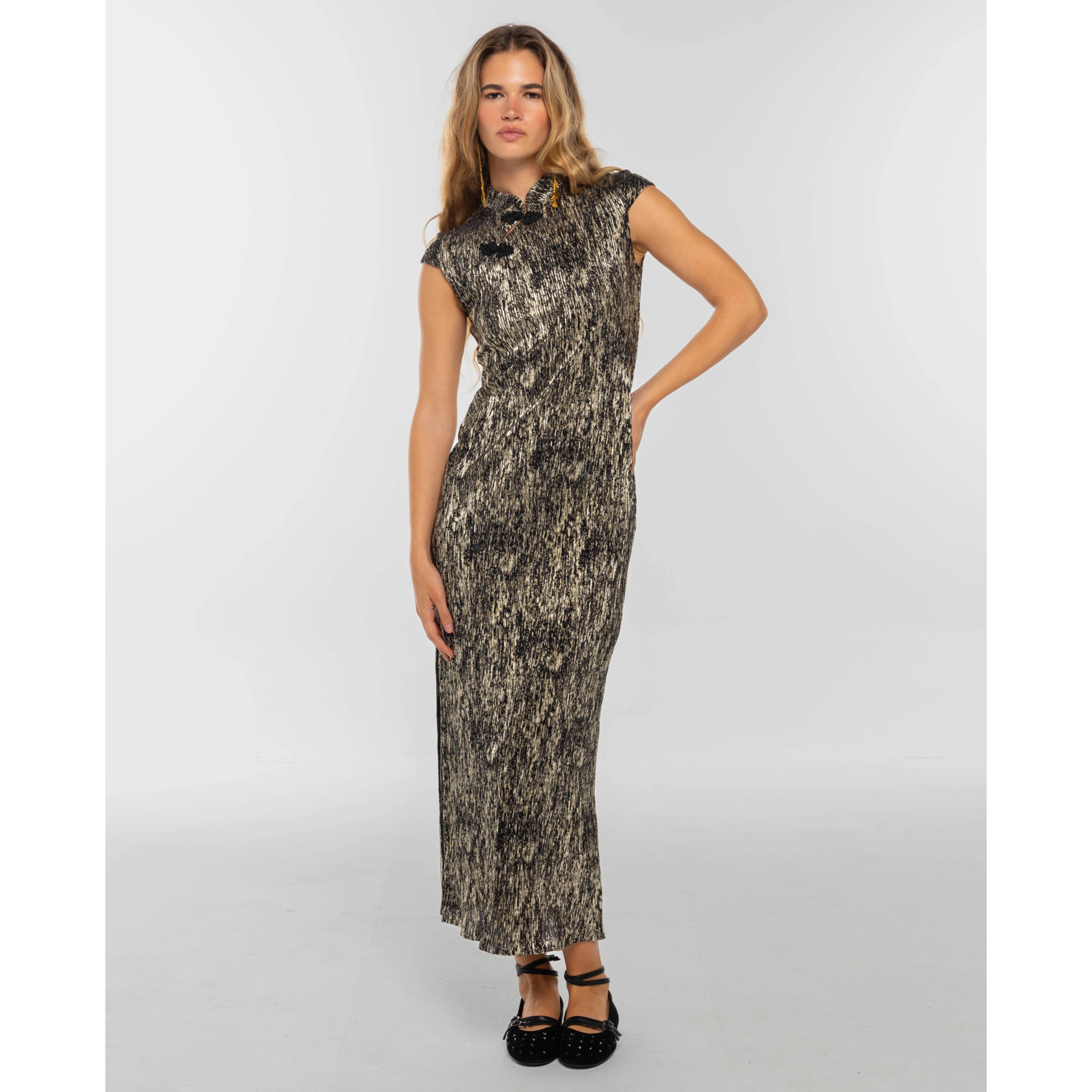 Vestido quipao midi con cierre de alamares de mujer