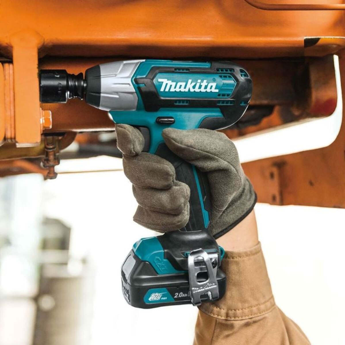 Llave de impacto MAKITA 12 V Li-Ion 140 Nm - Sin batería ni cargador - TW140DZJ