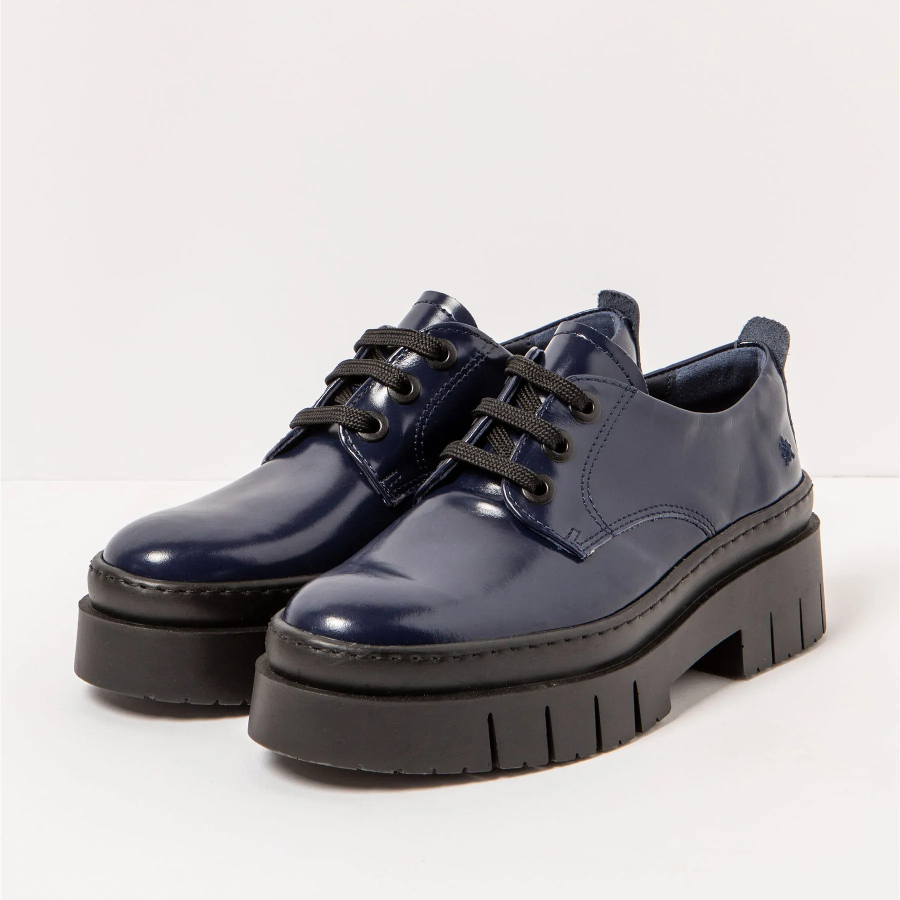 Zapatos 1952 NAPPA SHINNY NAVY/ AMBERES color Navy