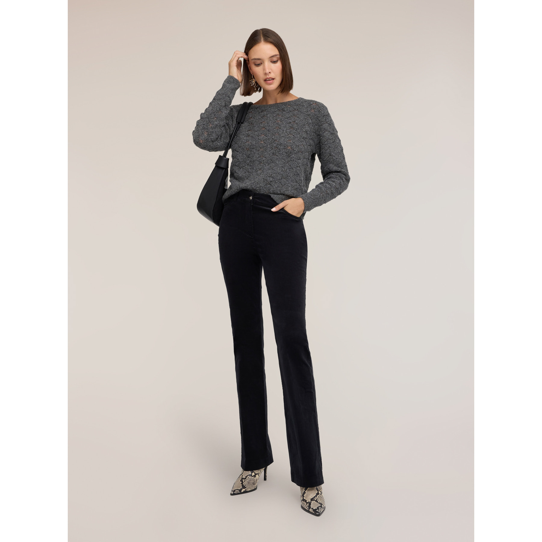 Motivi - Pantaloni flare in velluto a coste - Nero