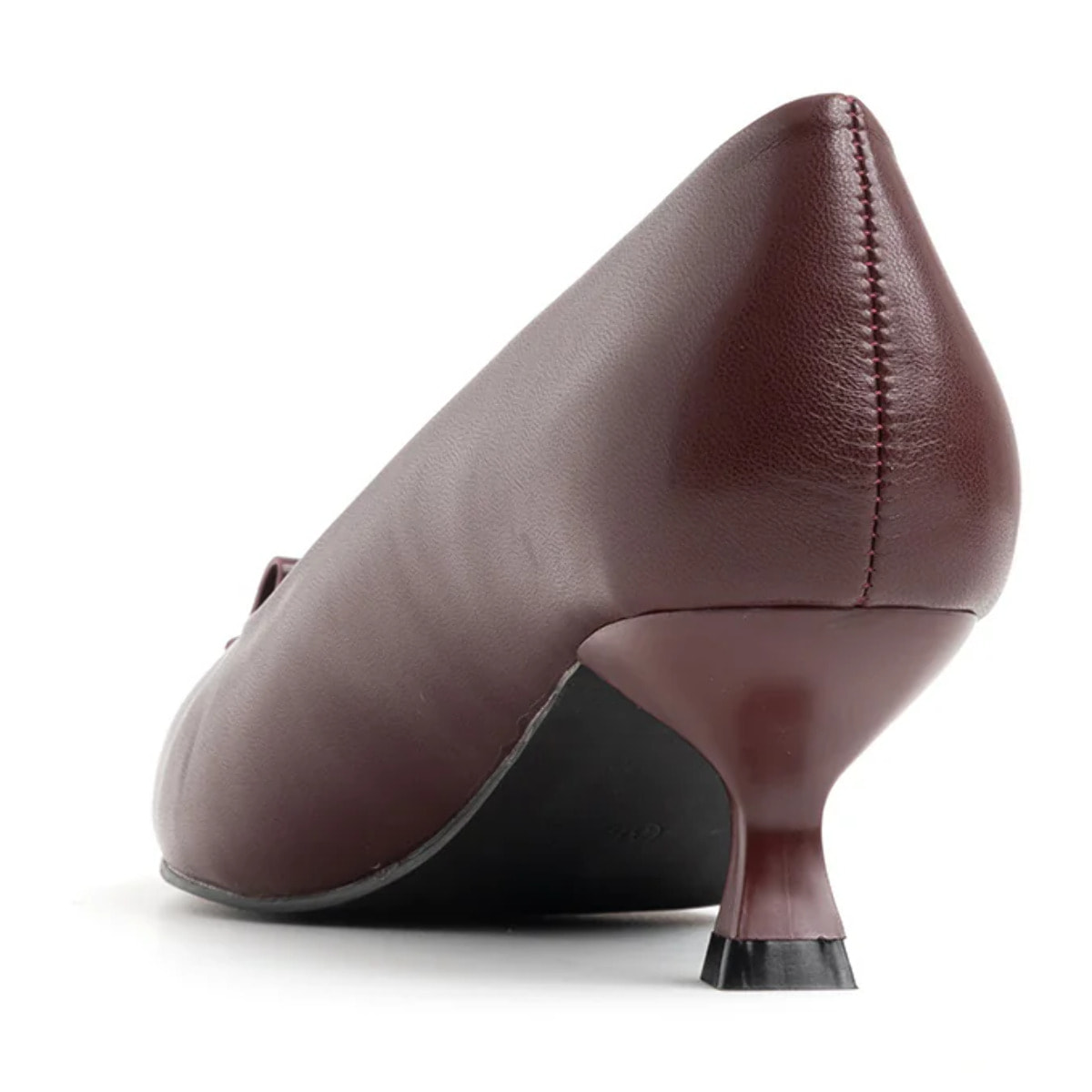 Decolleté tacco kitten con applicazione - VINO