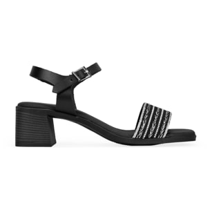 Sandalias de piel negras con brillantes