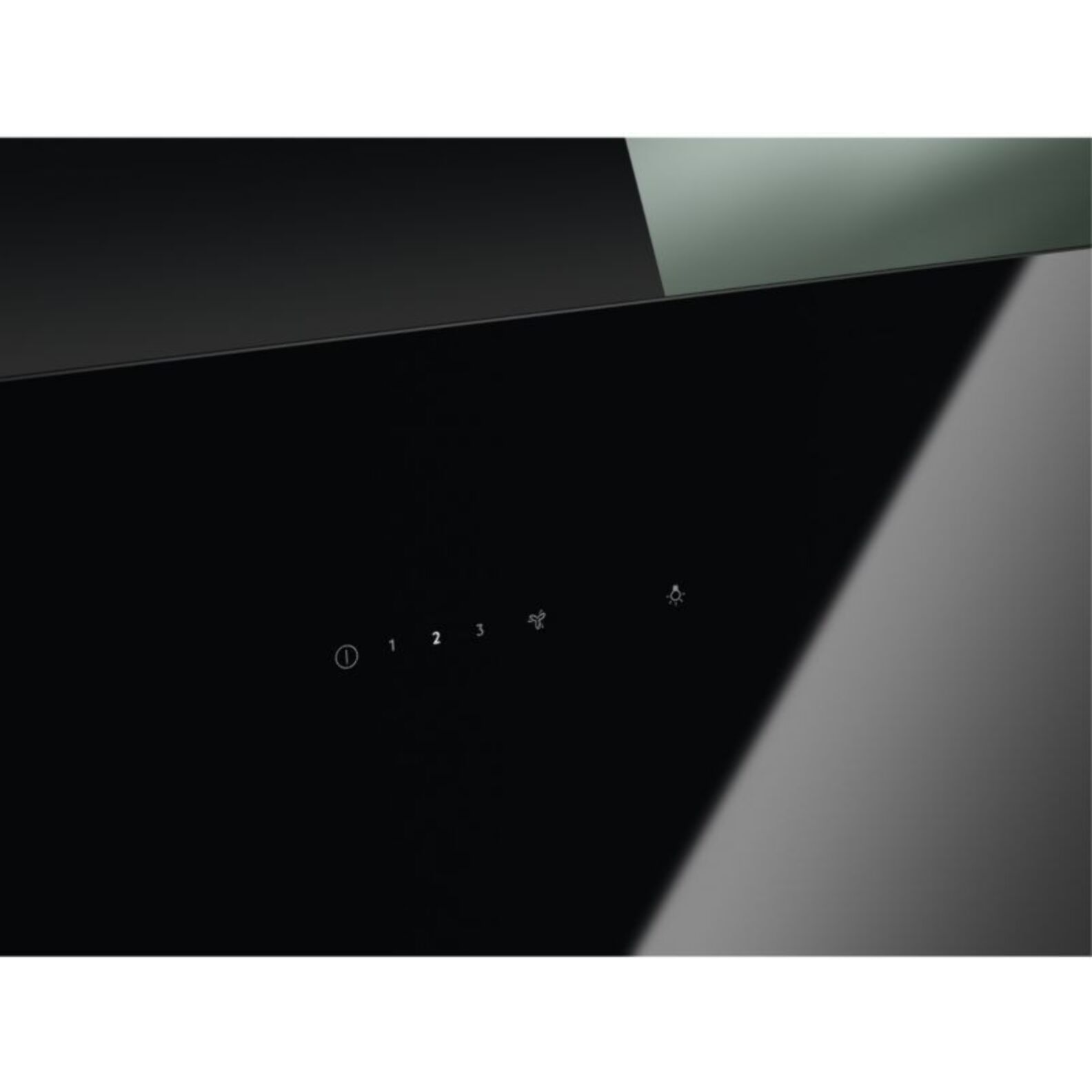 Hotte décorative murale ELECTROLUX LFV626K