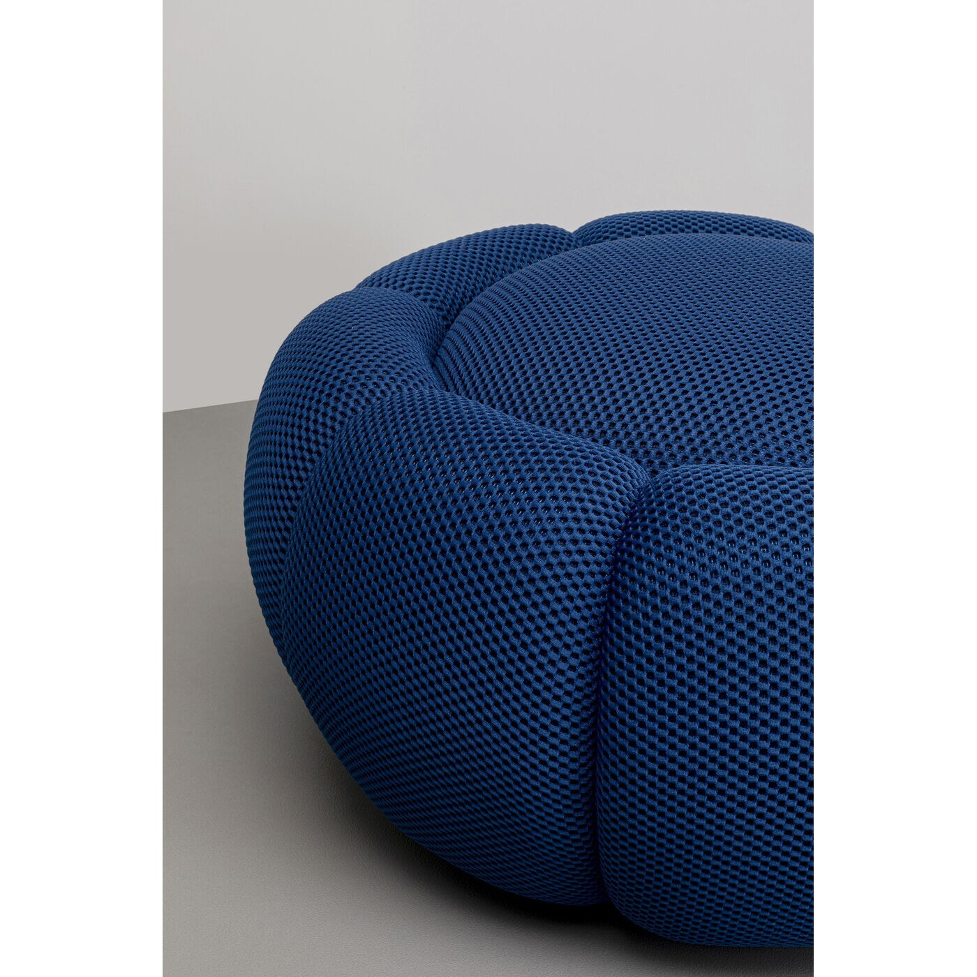 Pouf Peppo Bloom bleu Kare Design