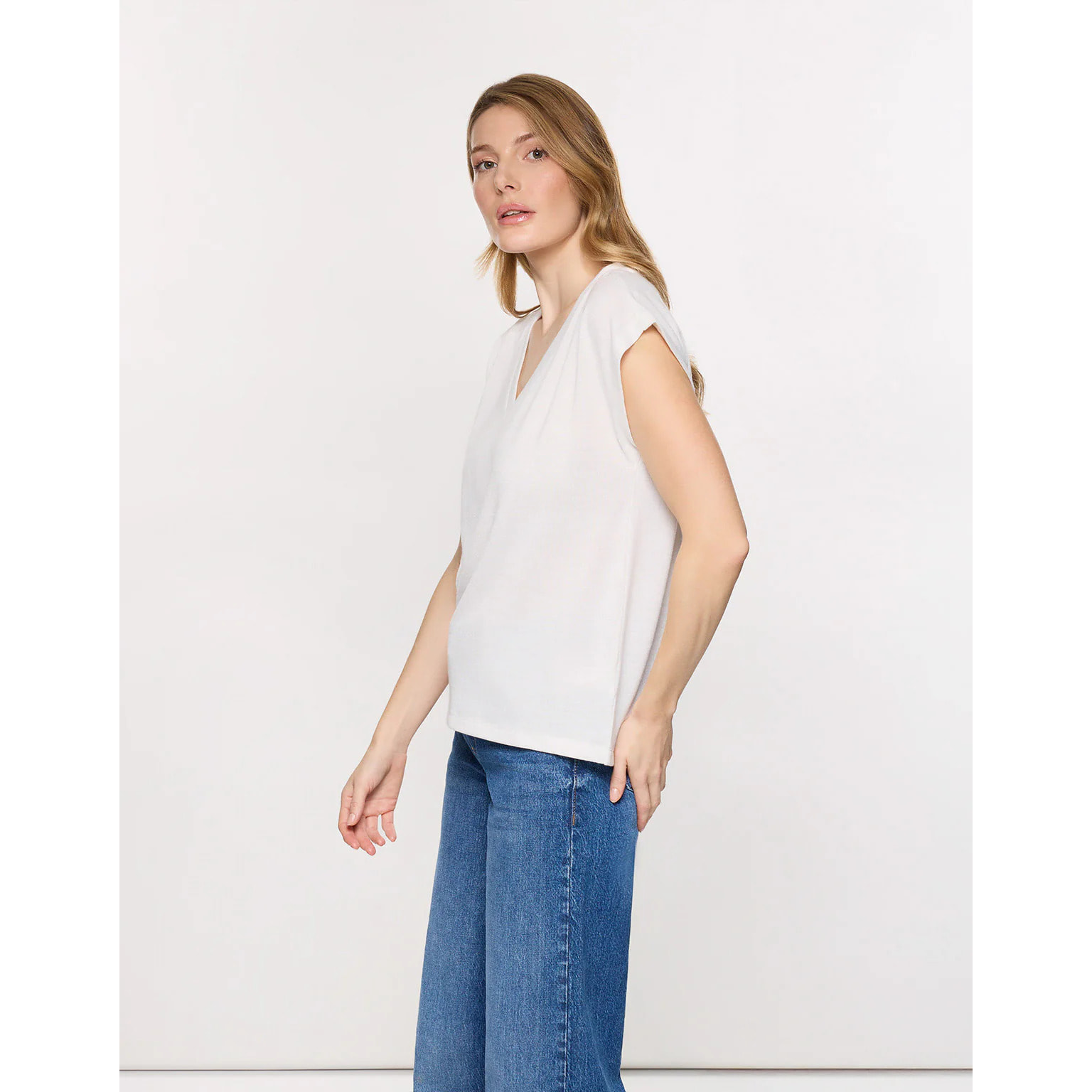 Camiseta Manga Corta Off White - Imara