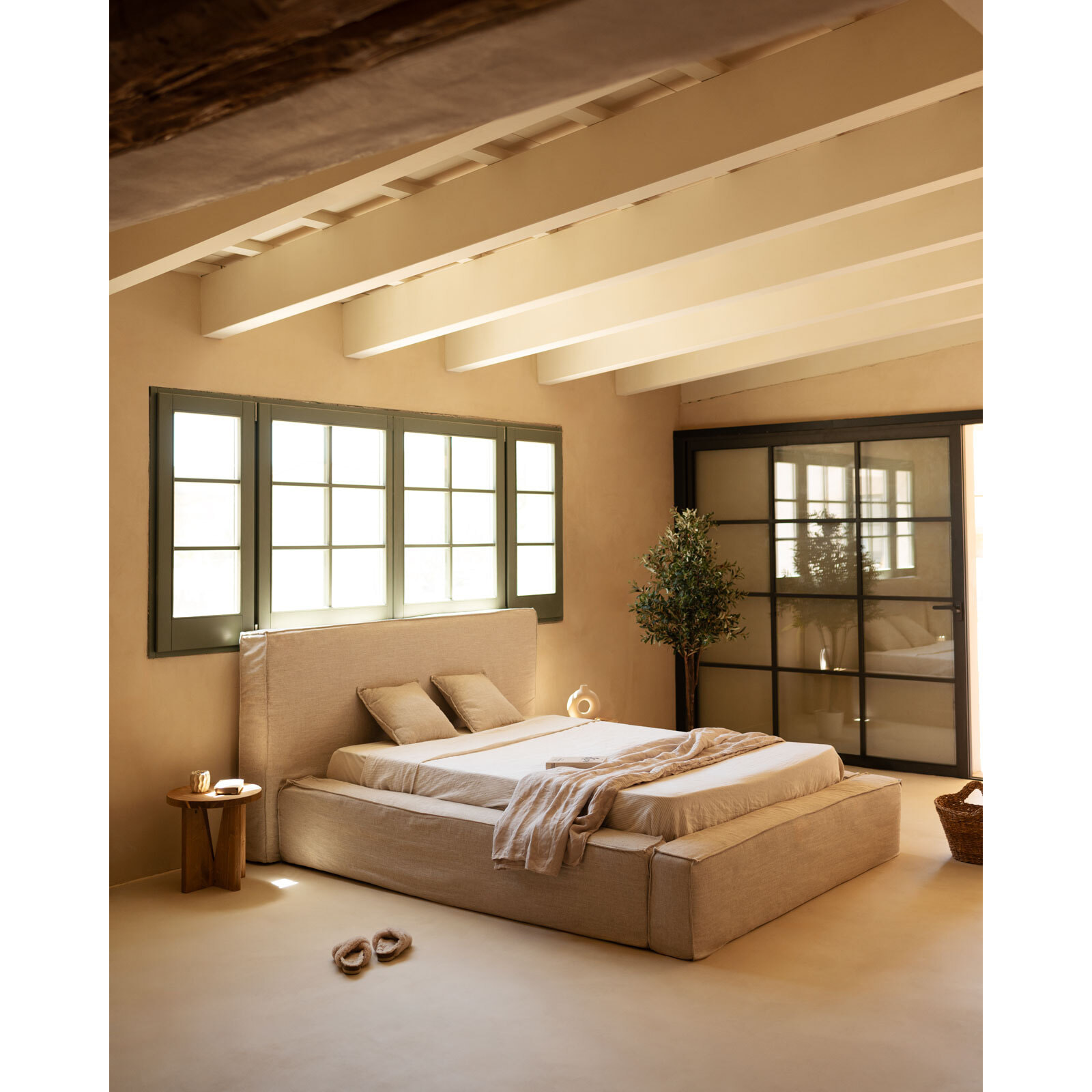 Lit déhoussable en lin beige pour les matelas en différentes tailles