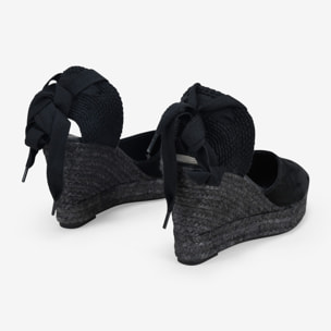 Alpargatas de piel con cuña negras y lazos para atar