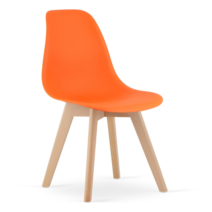 Sedia di design Kito arancione con gambe in legno di faggio