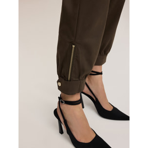 Motivi - Pantalones baggy en tejido armaturado - Verde militare