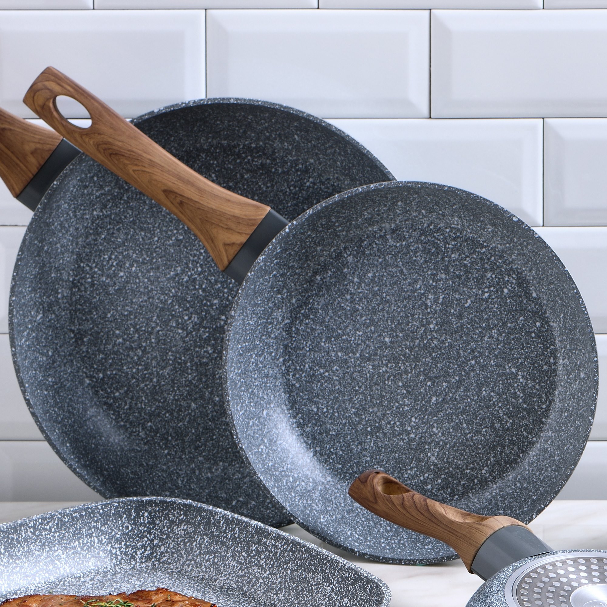 Set 3 sartenes Ø22 Ø24 y Ø26 + set utensilios, Daimiel, San Ignacio