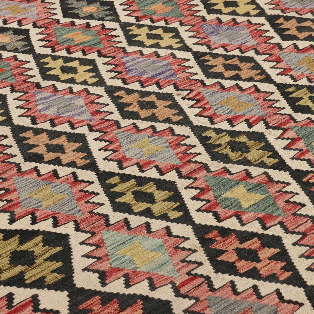 Tapis kilim au motif ethnique, tissé plat en laine, UDOMU