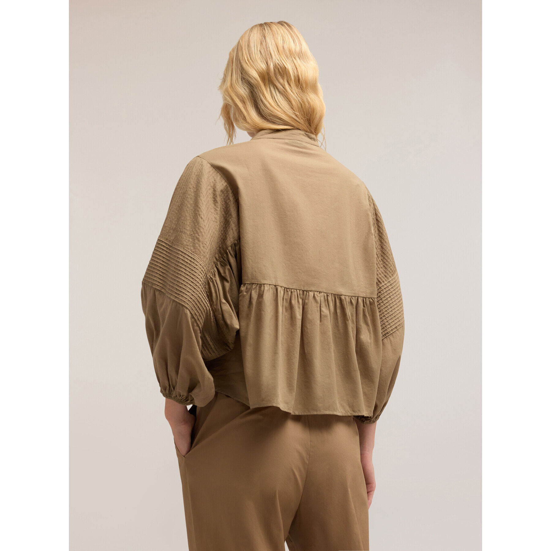 Motivi - Blusa holgada con motivo de pliegues - Verde militare