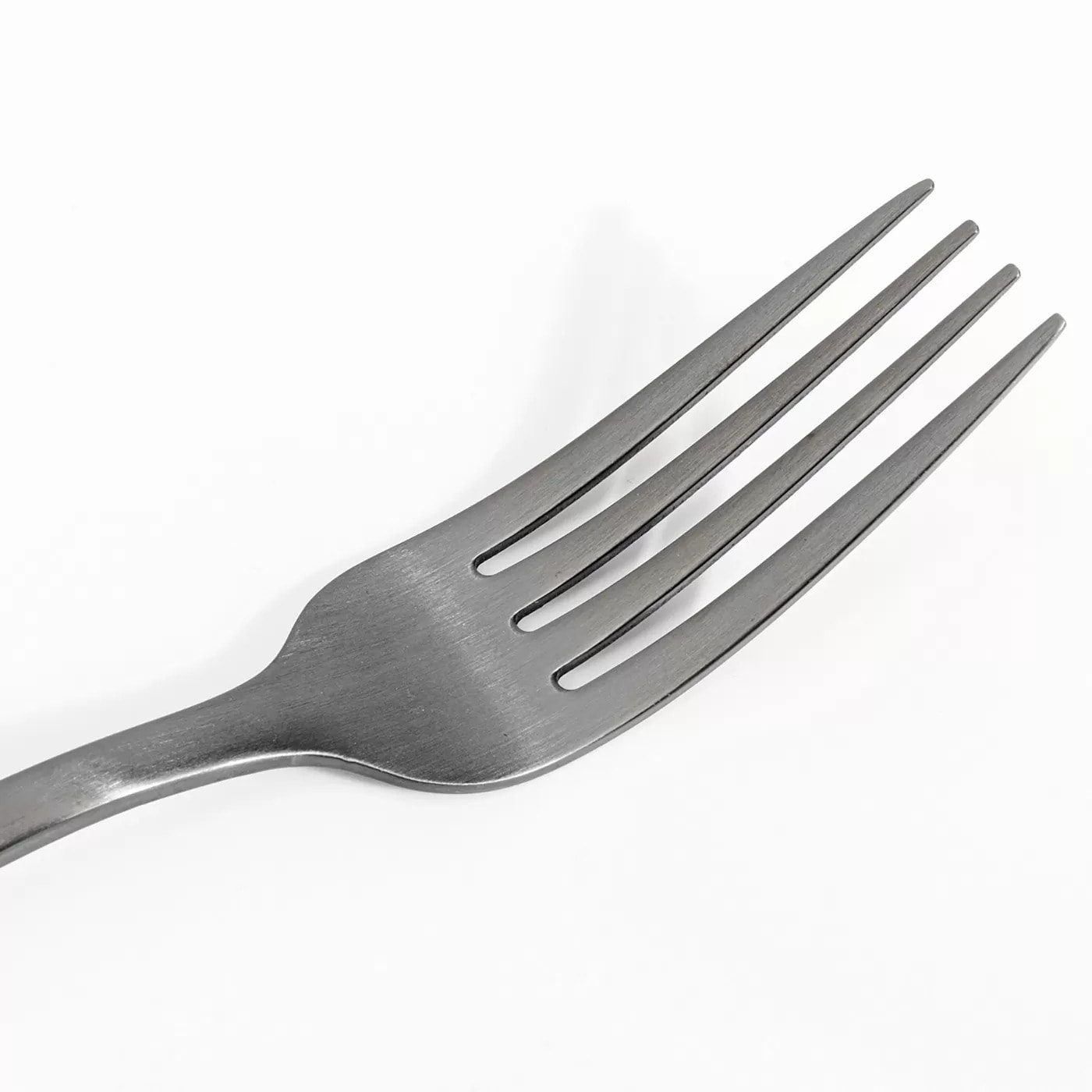 Couverts Cucina 16 pièces noirs Kare Design