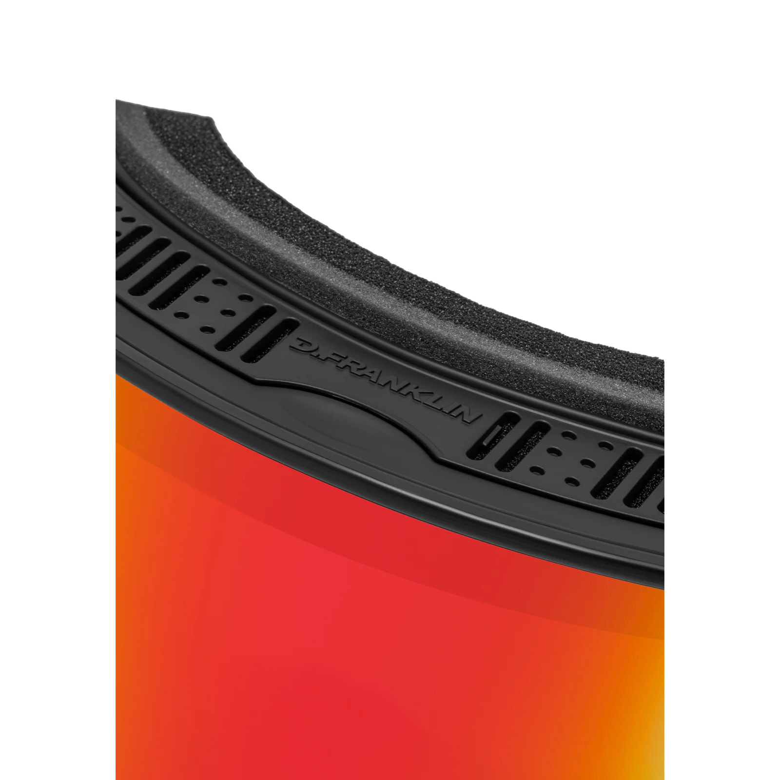 RANGE BLACK / RED REVO