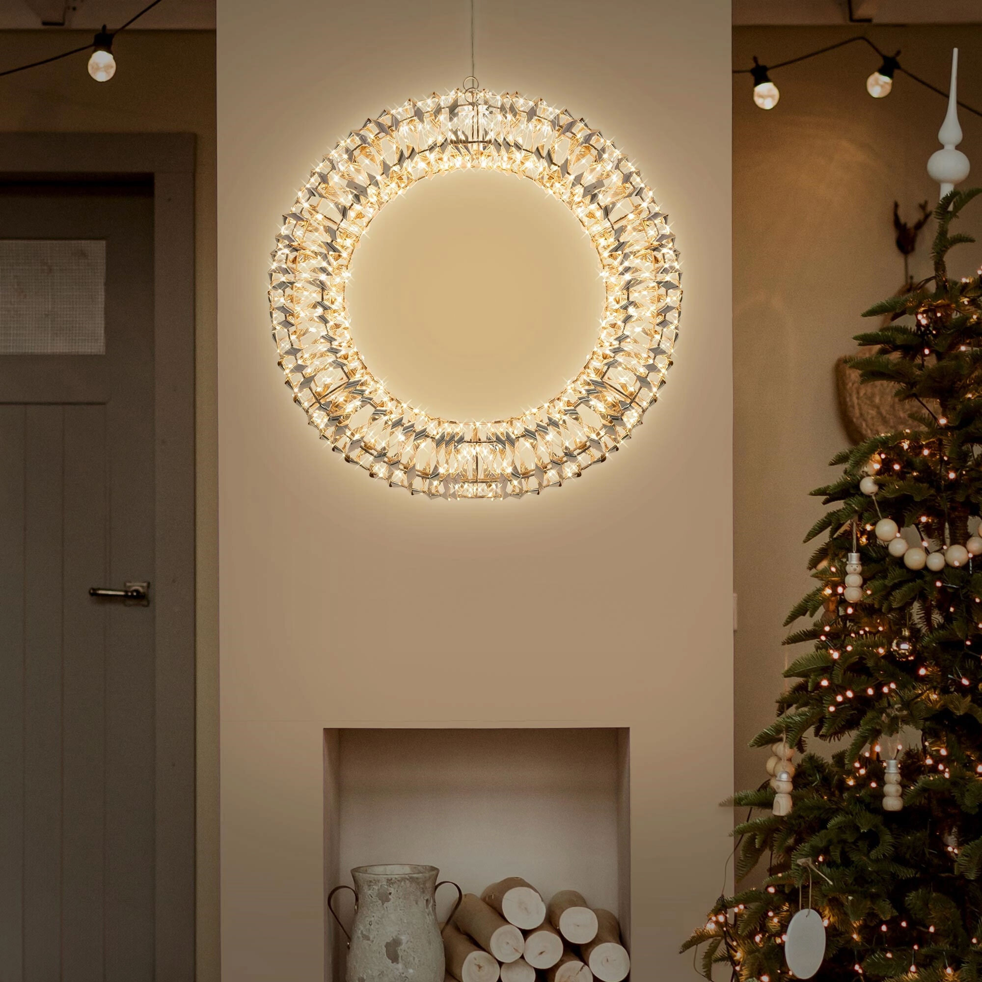 corona decorativa navideña con 50 micor luces led en blanco cálido 30cm