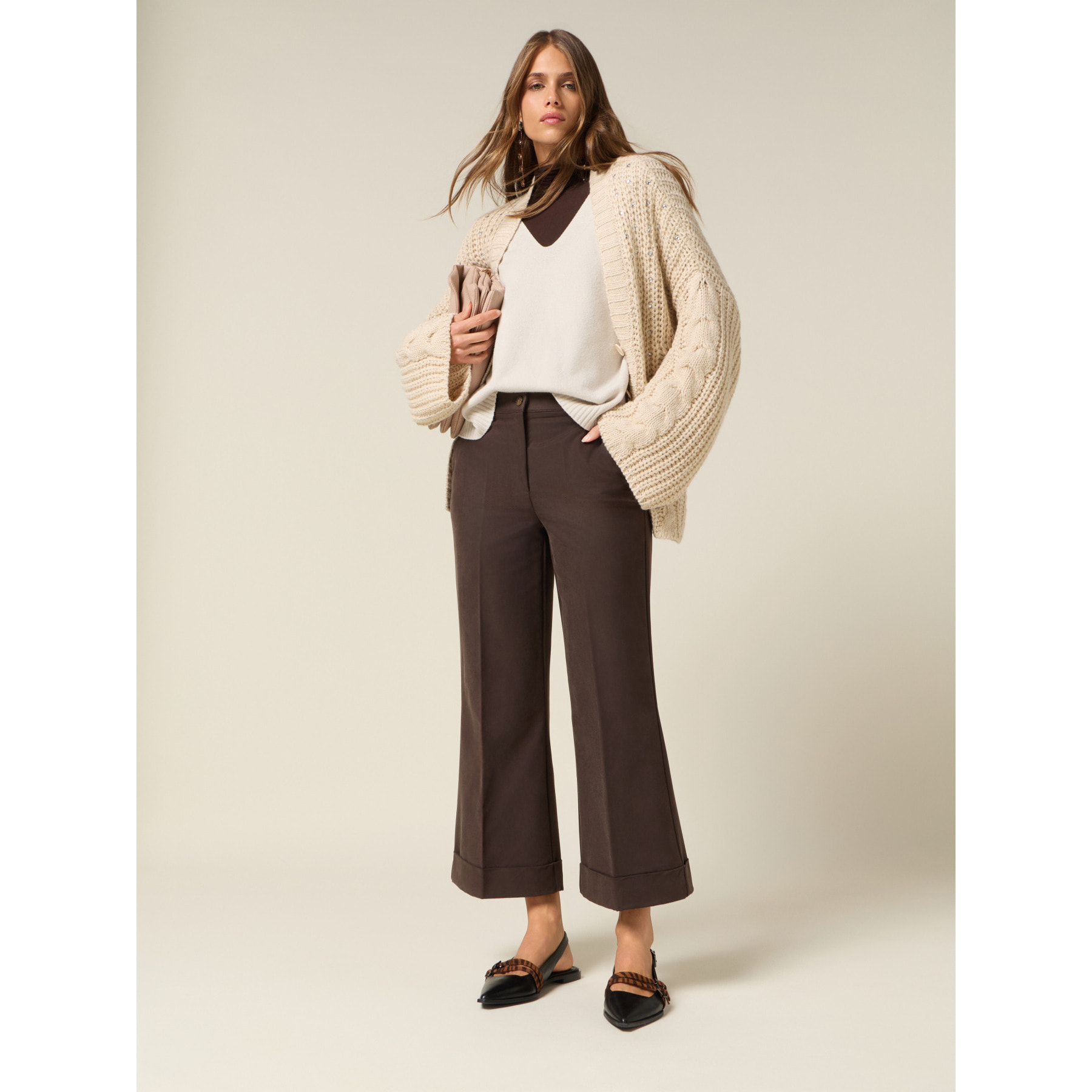 Oltre - Pantaloni cropped con risvolto - Marrone
