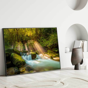 Affiche encadrée ruisseau en forêt baigné de lumière Affiche + cadre en métal - Noir