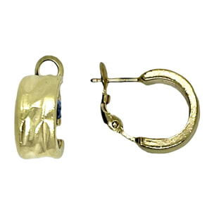 Pendiente tipo aro con aguas en dorado. 1cm