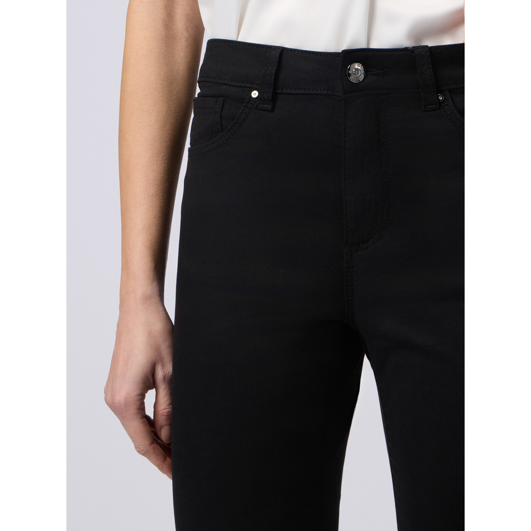 Oltre - Pantaloni regular misto tencel - Nero