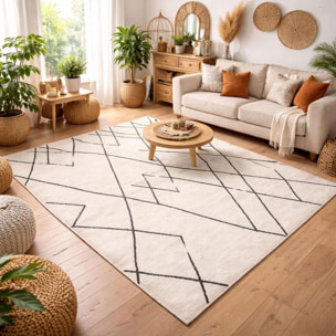 Tapis berbère tissé motifs tribaux DIHO