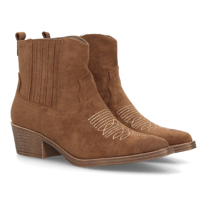 Botines bajos cowboy con bordados y tacónpara mujer