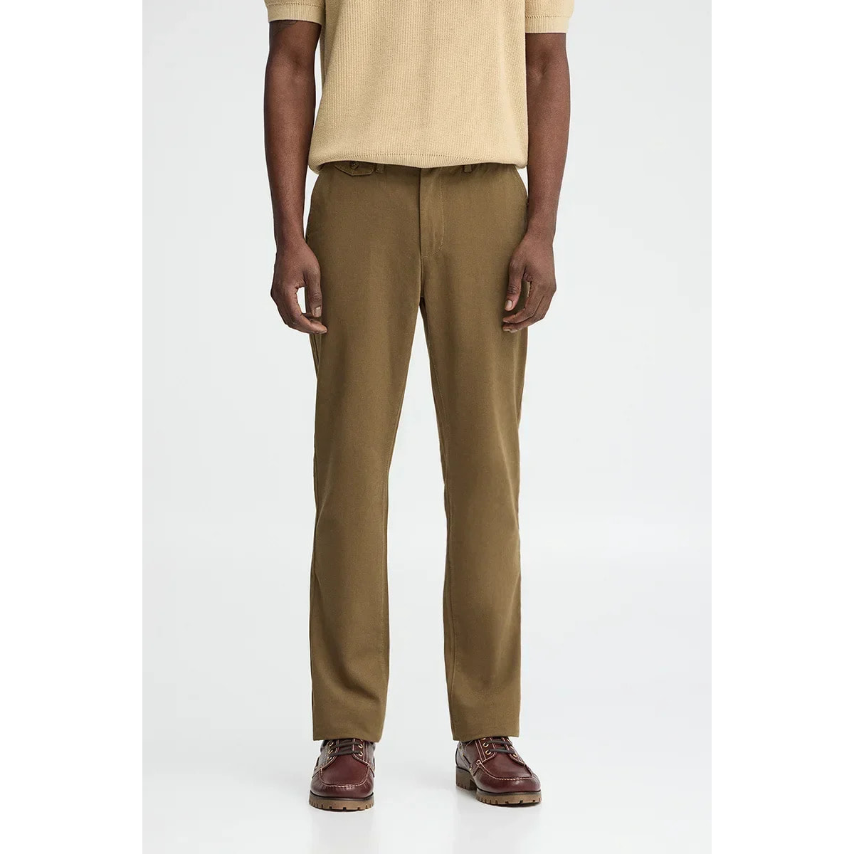 Pantalón chino camel de corte regular con logo Polo Club