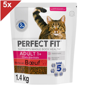 PERFECT FIT Croquettes Riche en Boeuf pour chat adulte stérilisé 5x1,4kg