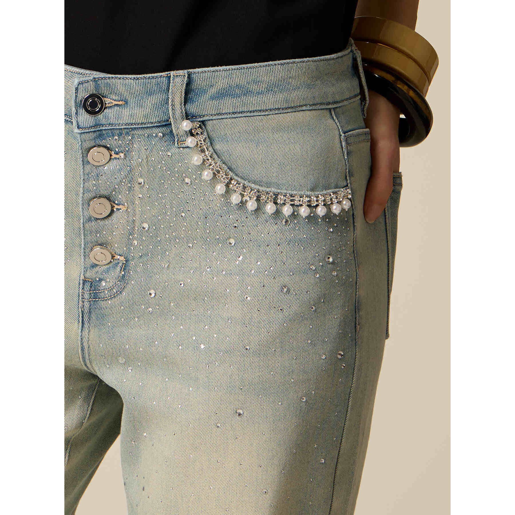 Oltre - Jeans boyslim stone bleached con applicazioni gioiello - Azzurro