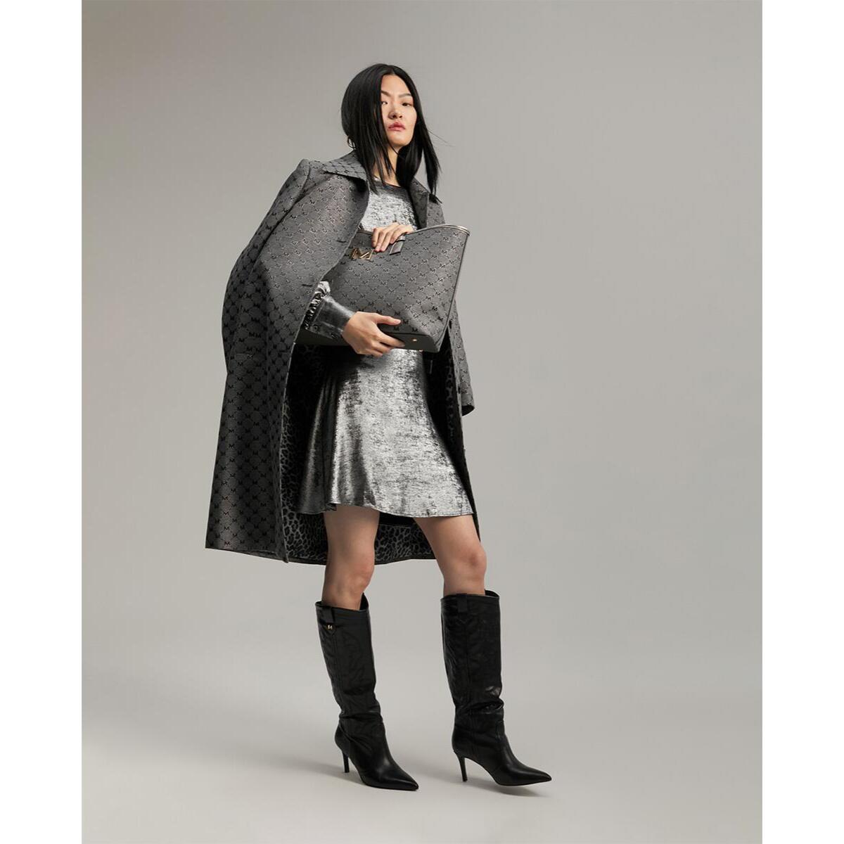 abito corto laminato