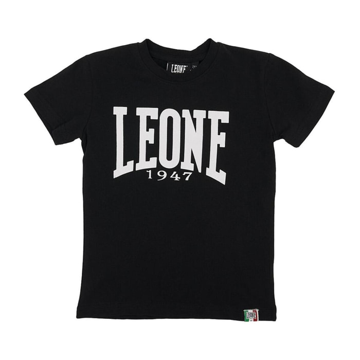 Camiseta de manga corta con estampado y logotipo básico.
