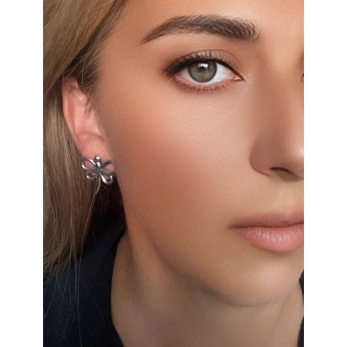 Pendiente botón libélula plata 10µ