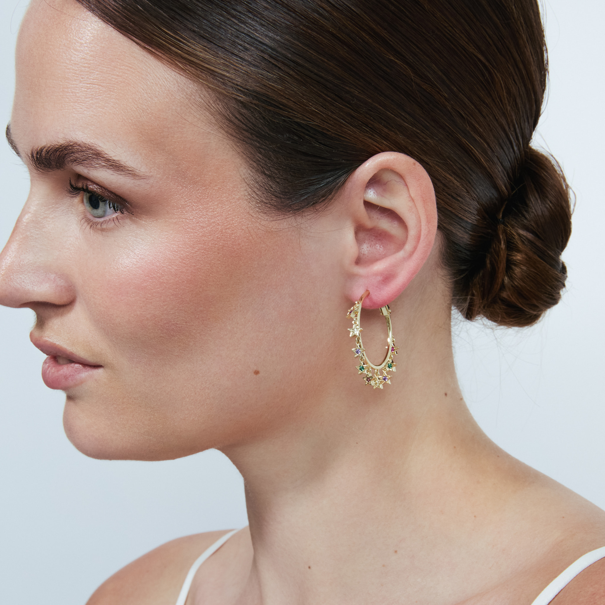 Pendientes Isra acabado oro amarillo 18k
