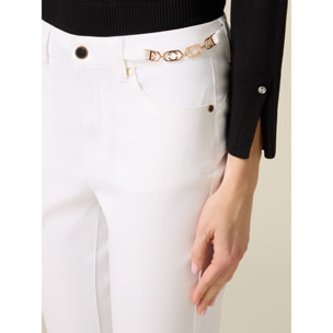 Oltre - Pantaloni skinny con catena metallica - Bianco
