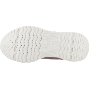 Zapatillas Niña de la marca GEOX  modelo J LOFTUS ROSA