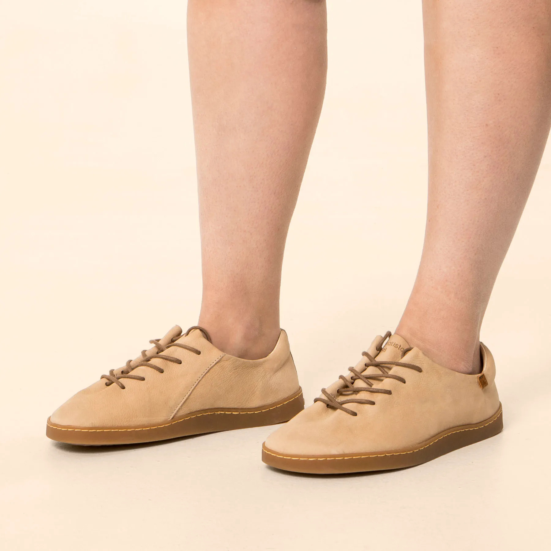 Zapatos N5911 NOBUCK LAVADO CREAM/ ORIGEN color Cream