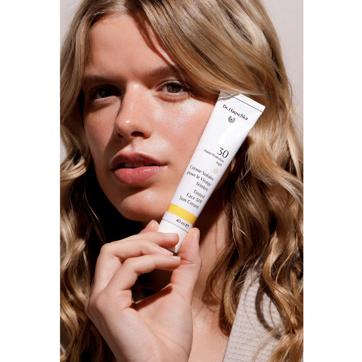 Crème Solaire Visage Teintée SPF 30 - Crème Solaire Teinte Olive Beige 40 ml