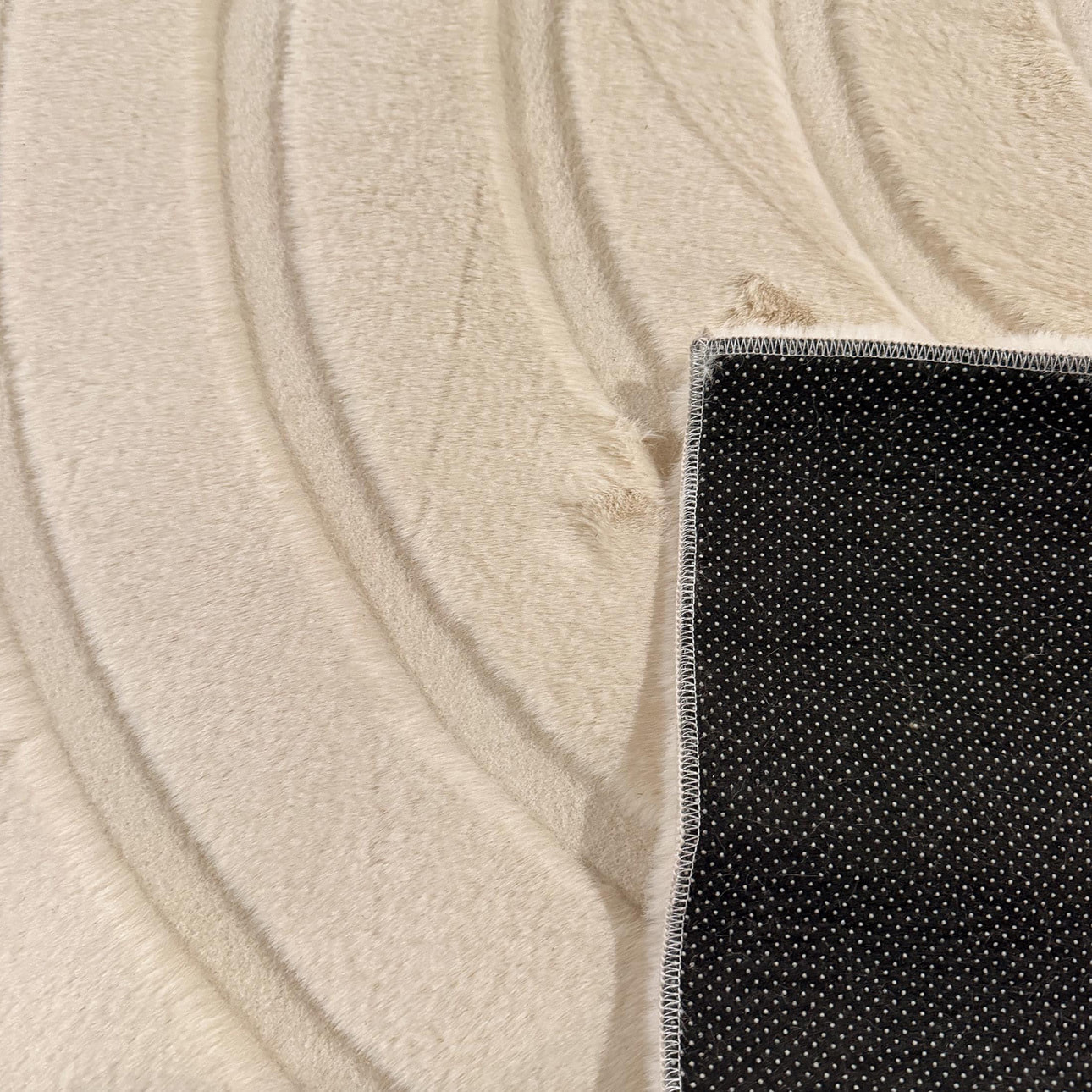 ALASKA - Tapis doux à motif arc beige