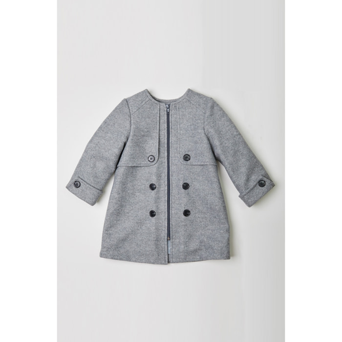 ABRIGO MUFLÓN CON CREMALLERA Y DETALLE DE BOTONES