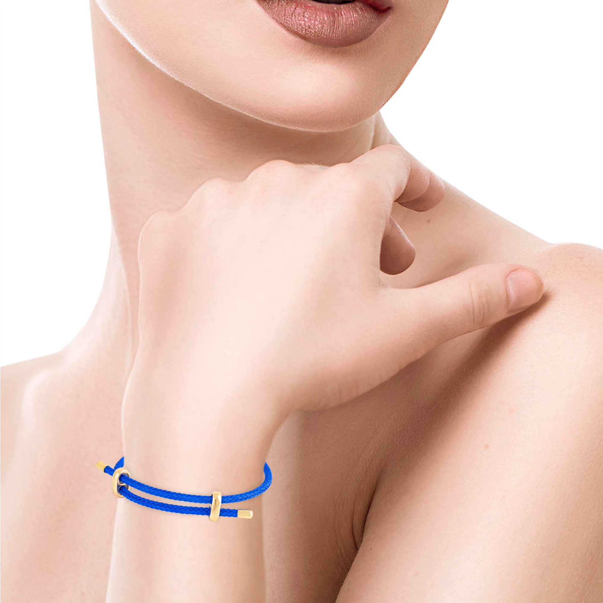 Pack de 3 pulseras trenzadas de alambre de acero rosa, azul y rojo con cierre cruzado de cobre dorado.