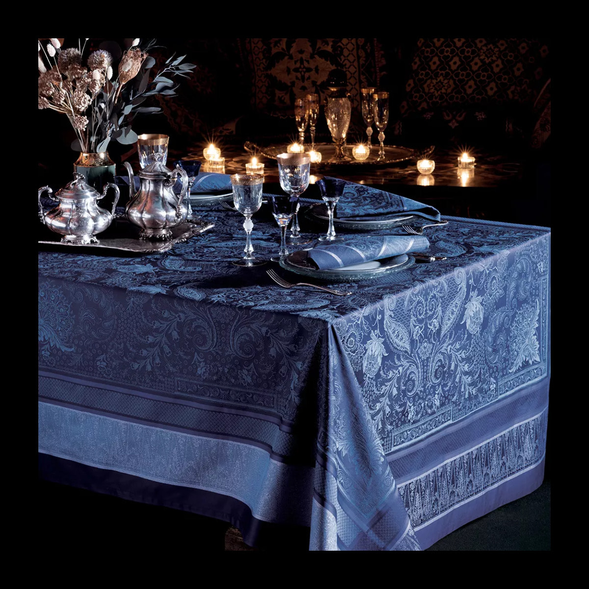 Nappe anti tache coton mélangé motif jacquard Persina crepuscule