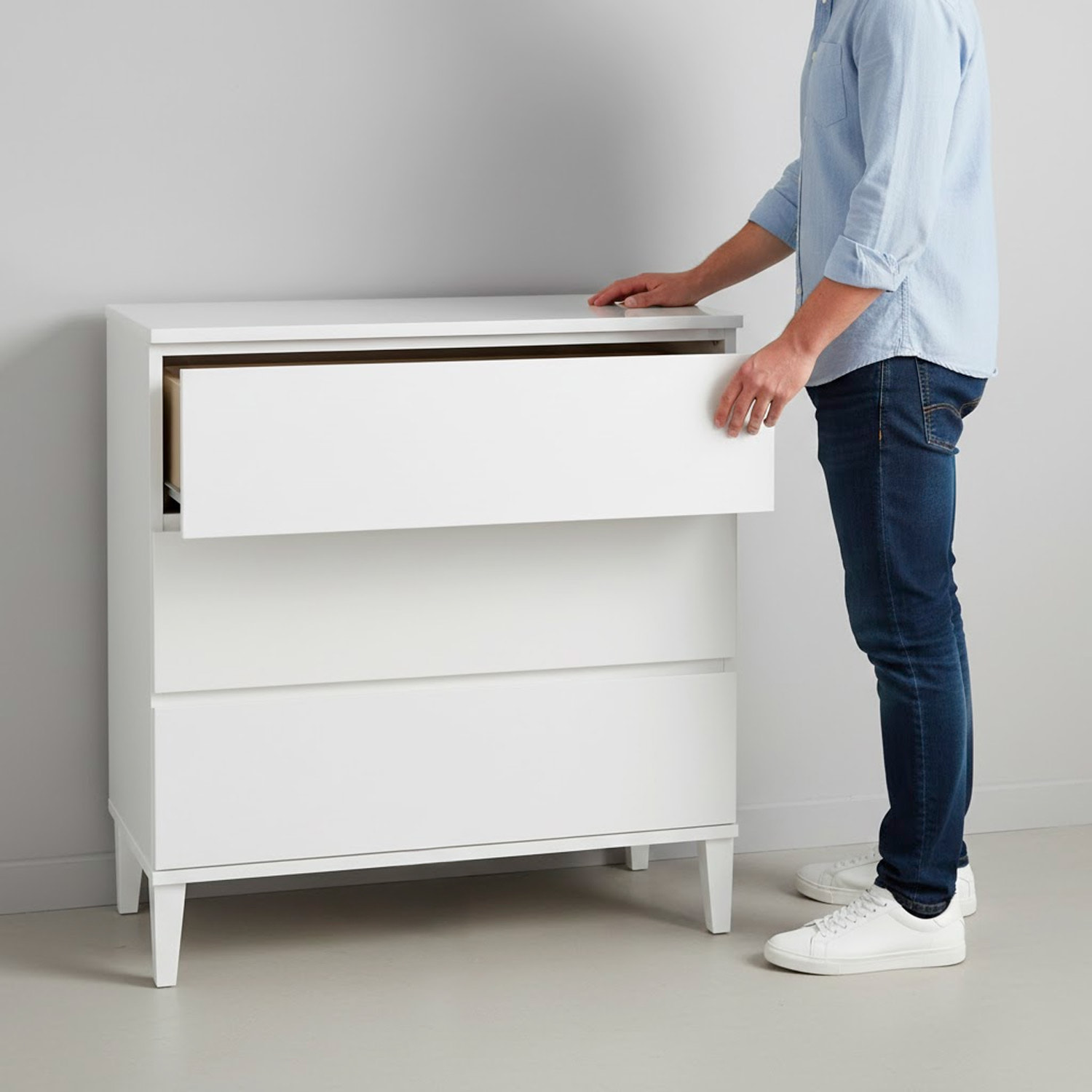 Comodino Con 3 Cassetti Cassettiera Settimino Mobile Da Camera Da Letto Moderno Mobiletto Con Piedini Montaggio Facile 80 x 40 x 80 Cm Bianco Lucido