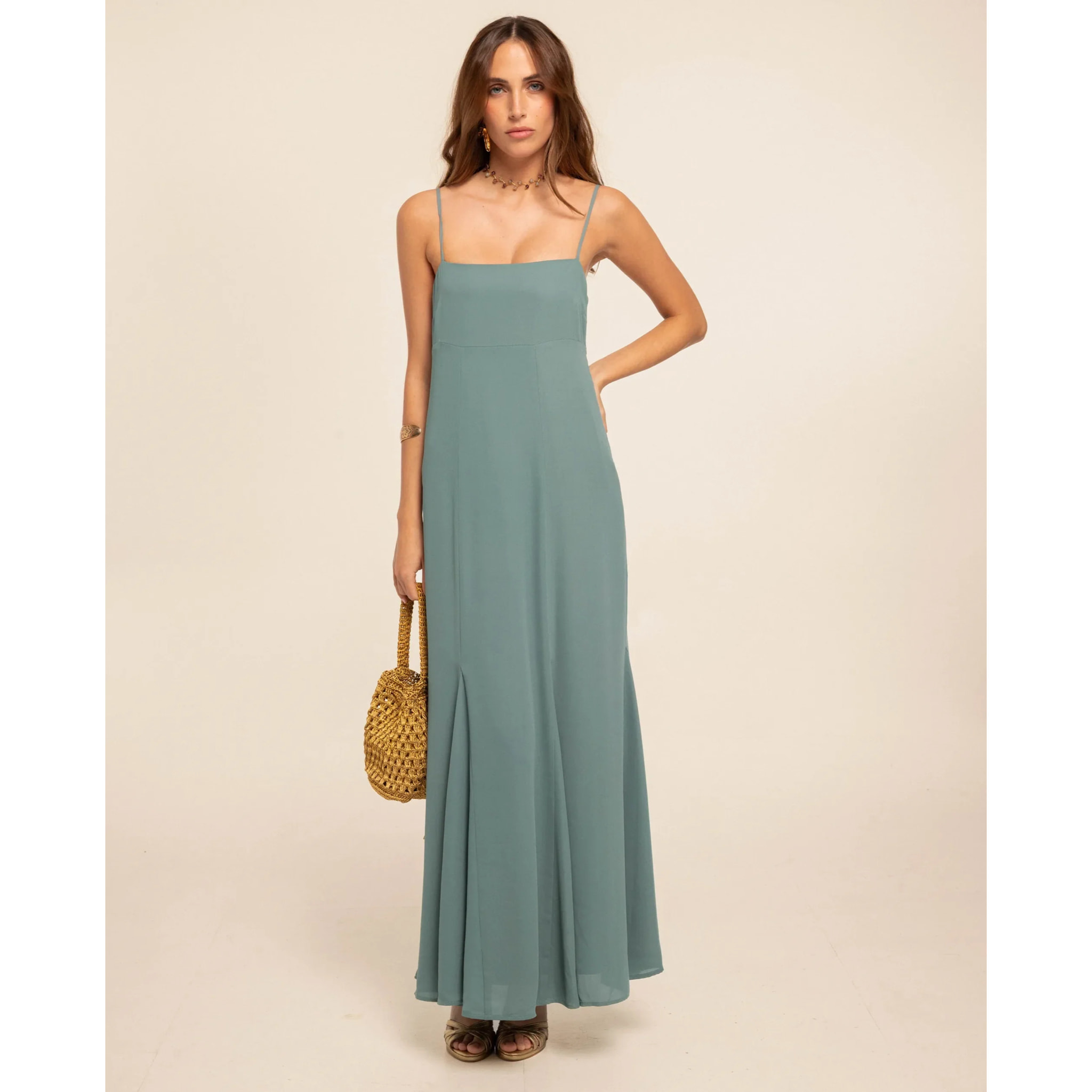 Vestido largo corte imperio con godets
