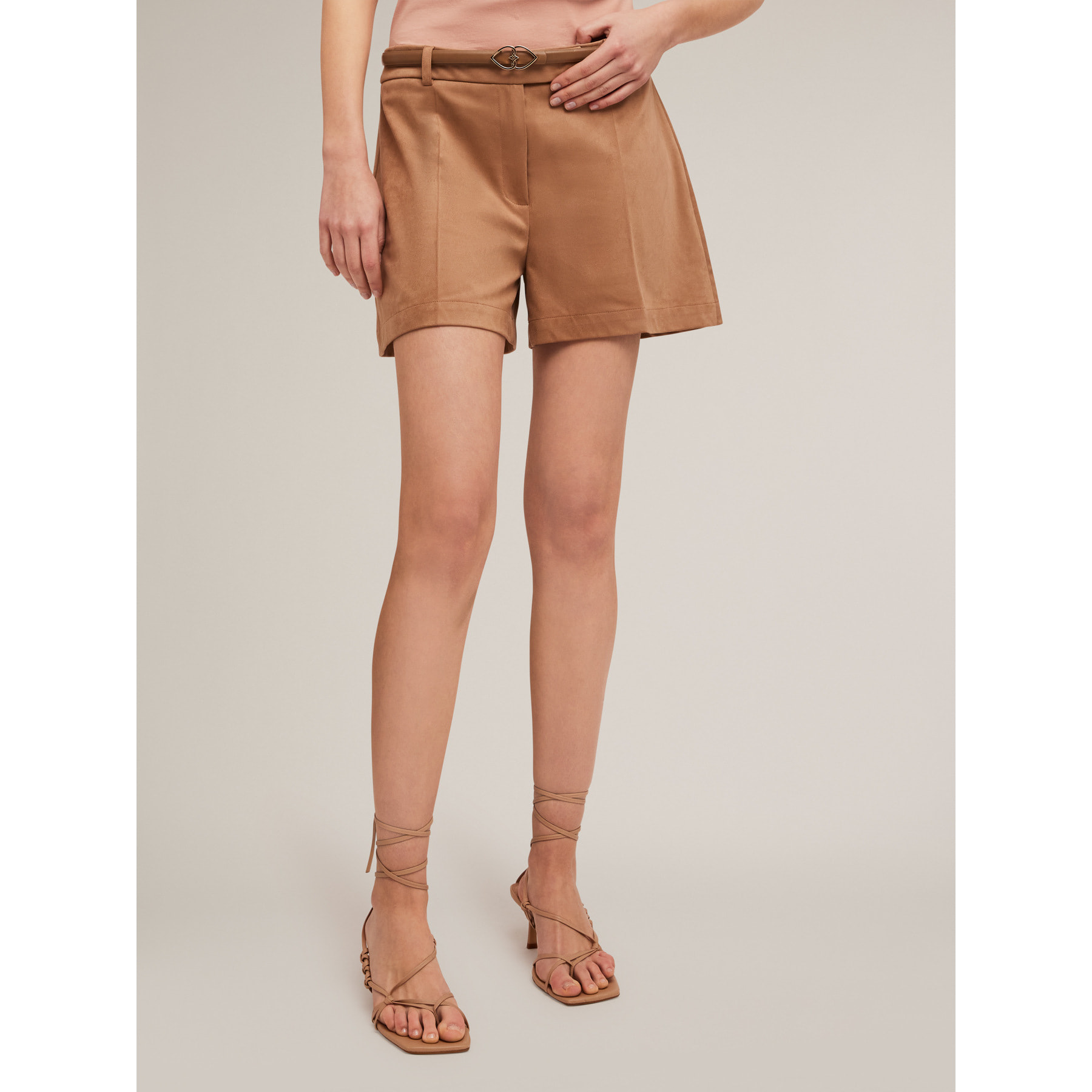 Motivi - Pantalones cortos efecto ante - Beige