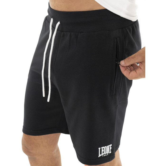 Bermuda uomo con zip e logo piccolo