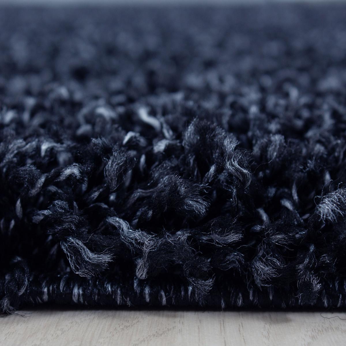 Tapis poils longs shaggy tissé motif uni ZASIVE