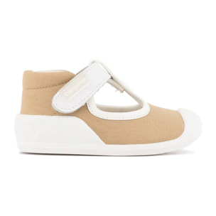 Zapatillas Infantiles De Lona Con Cierre Adherente