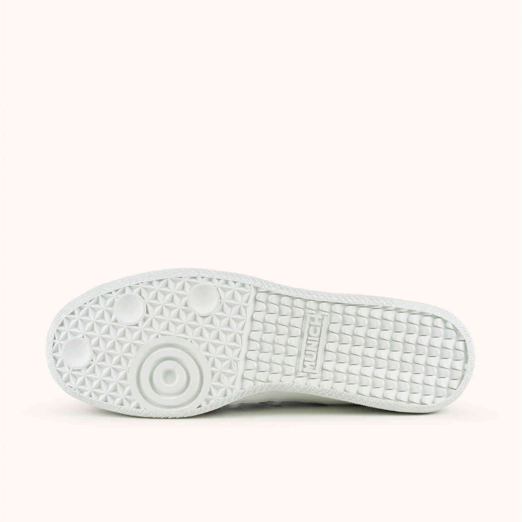 MUNICH BARRU STUDIO  01