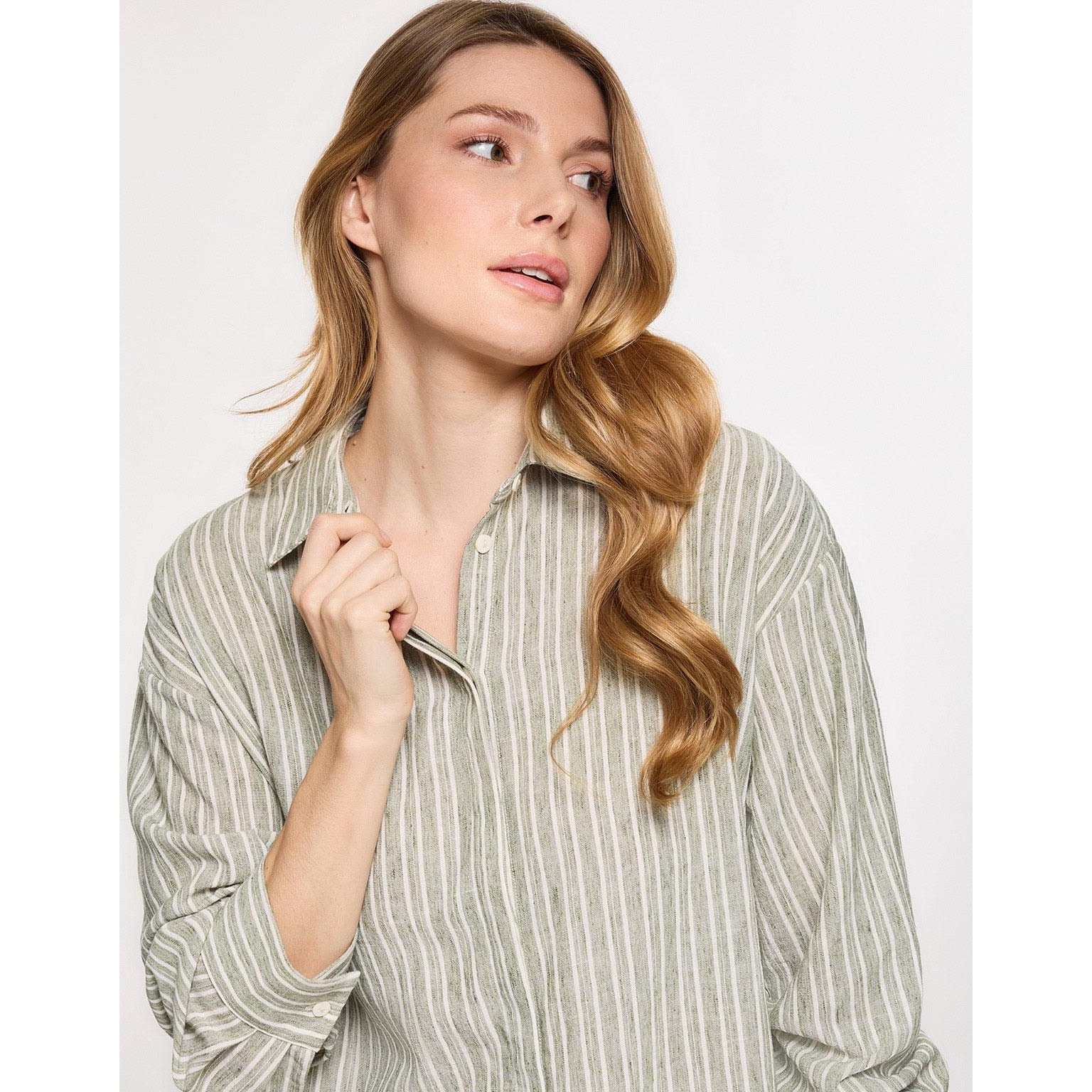 Blusa Manga Larga Verde - Bitania